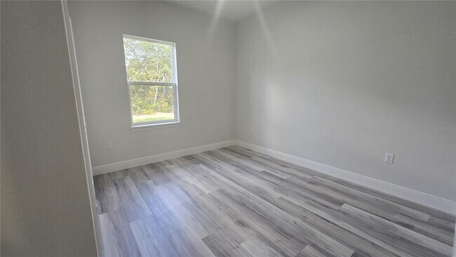 Building Photo - 15730 SW 40th Ave