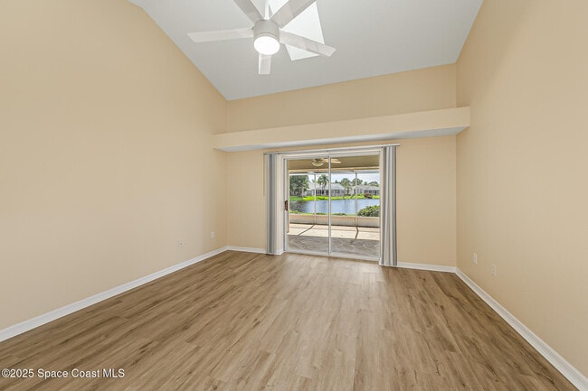 Building Photo - 1050 Fieldstone Dr