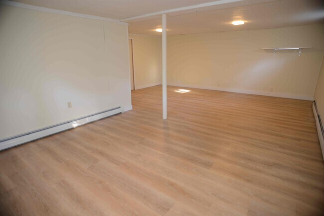Building Photo - 311 McKinley Rd