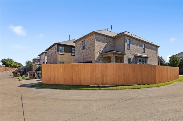 Building Photo - 7105 Myrtleridge Dr