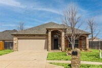 Building Photo - 608 Irish Glen Ct