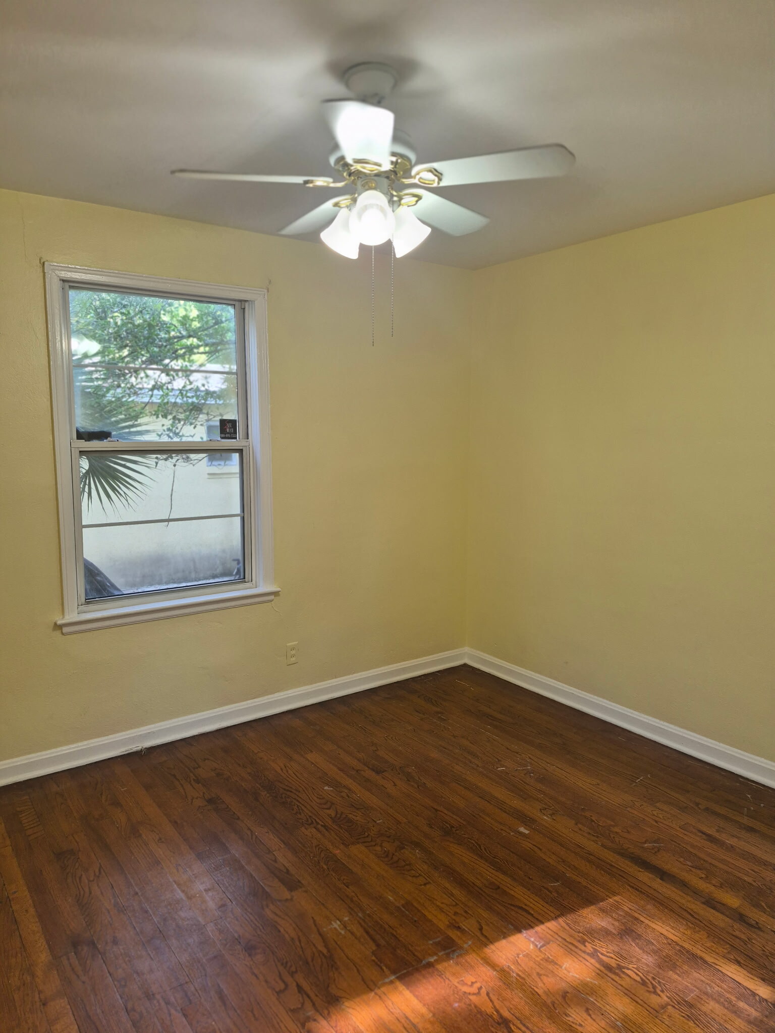 Building Photo - 2552 Treemont St