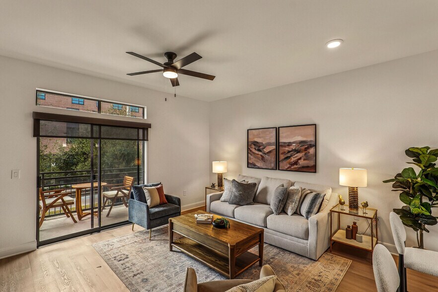 Building Photo - Instrata Upper Kirby