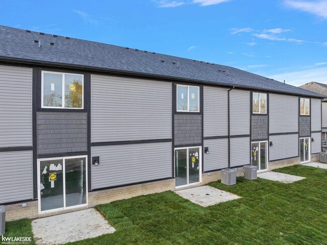 Building Photo - 51394 Tides Dr