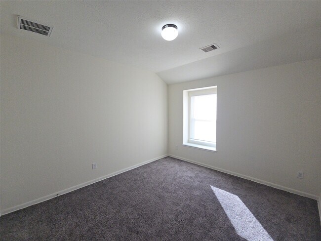 Building Photo - 11722 Wren Crossing Dr