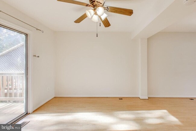 Building Photo - 17505 Longview Ln