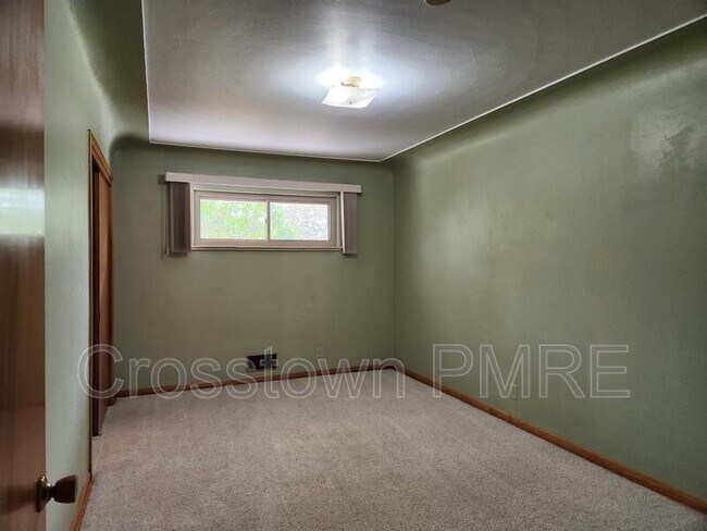 Building Photo - 1326 Fremont Ct