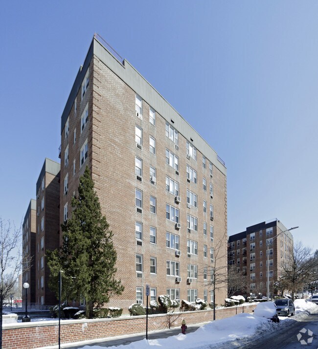 Sadore Lane Gardens 1675 Central Park Ave Yonkers NY 10710