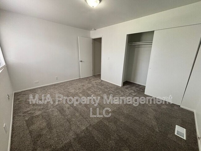 Building Photo - 4168 W 3280 S
