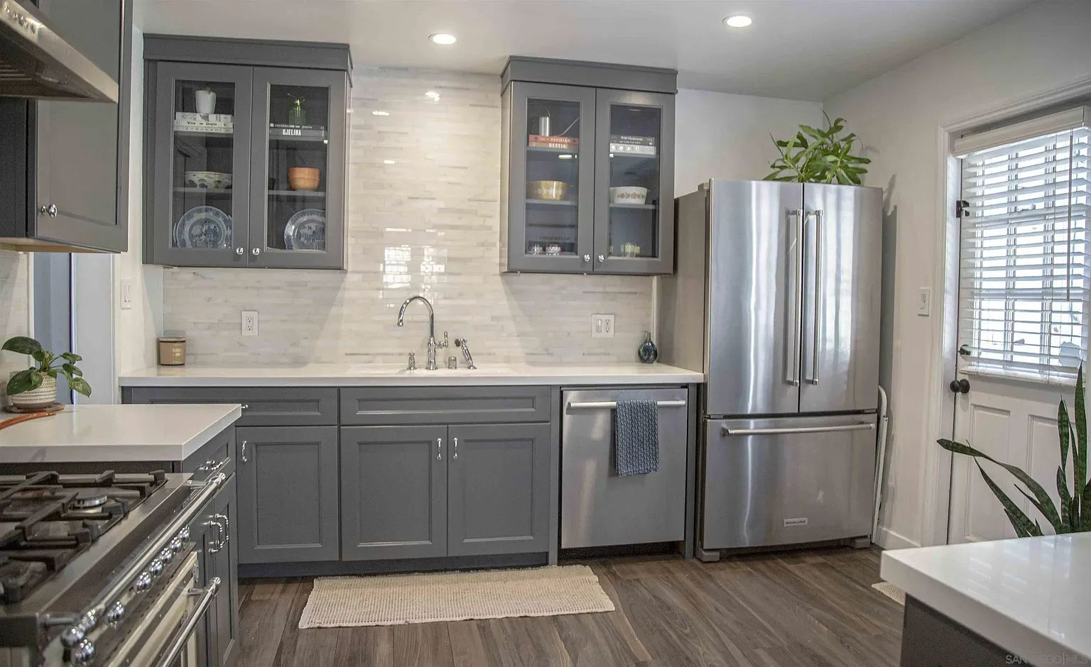 Building Photo - 2925 Graceland Way