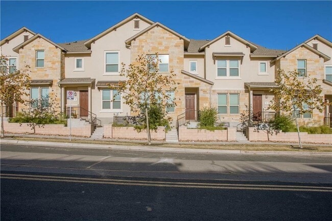 Building Photo - 6814 E Riverside Dr