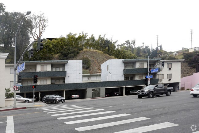 Building Photo - 8497-8499 Sunset Blvd