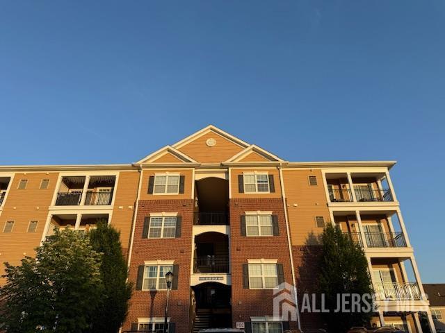 Building Photo - 437 Micali Way