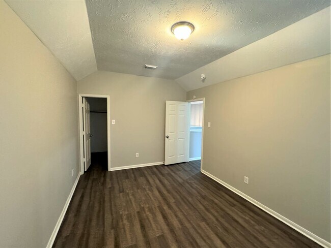 Building Photo - 9723 Haviland Lane