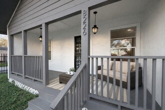 Building Photo - 8226 Harding St