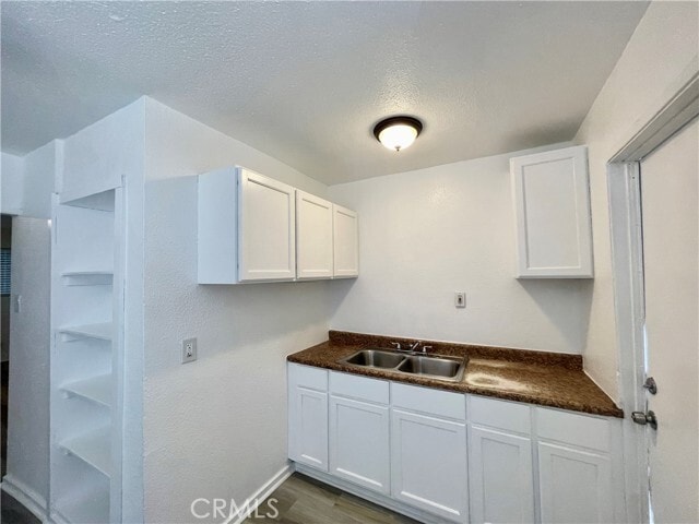 Building Photo - 1609 Vineland Ave