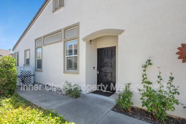 Building Photo - 310 Upton Pyne Dr