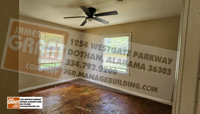 Building Photo - 124 Emmons Dr