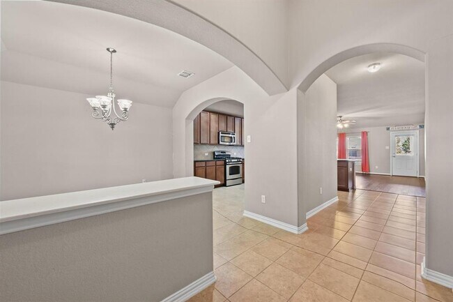 Building Photo - 237 Strawberry Blonde Dr