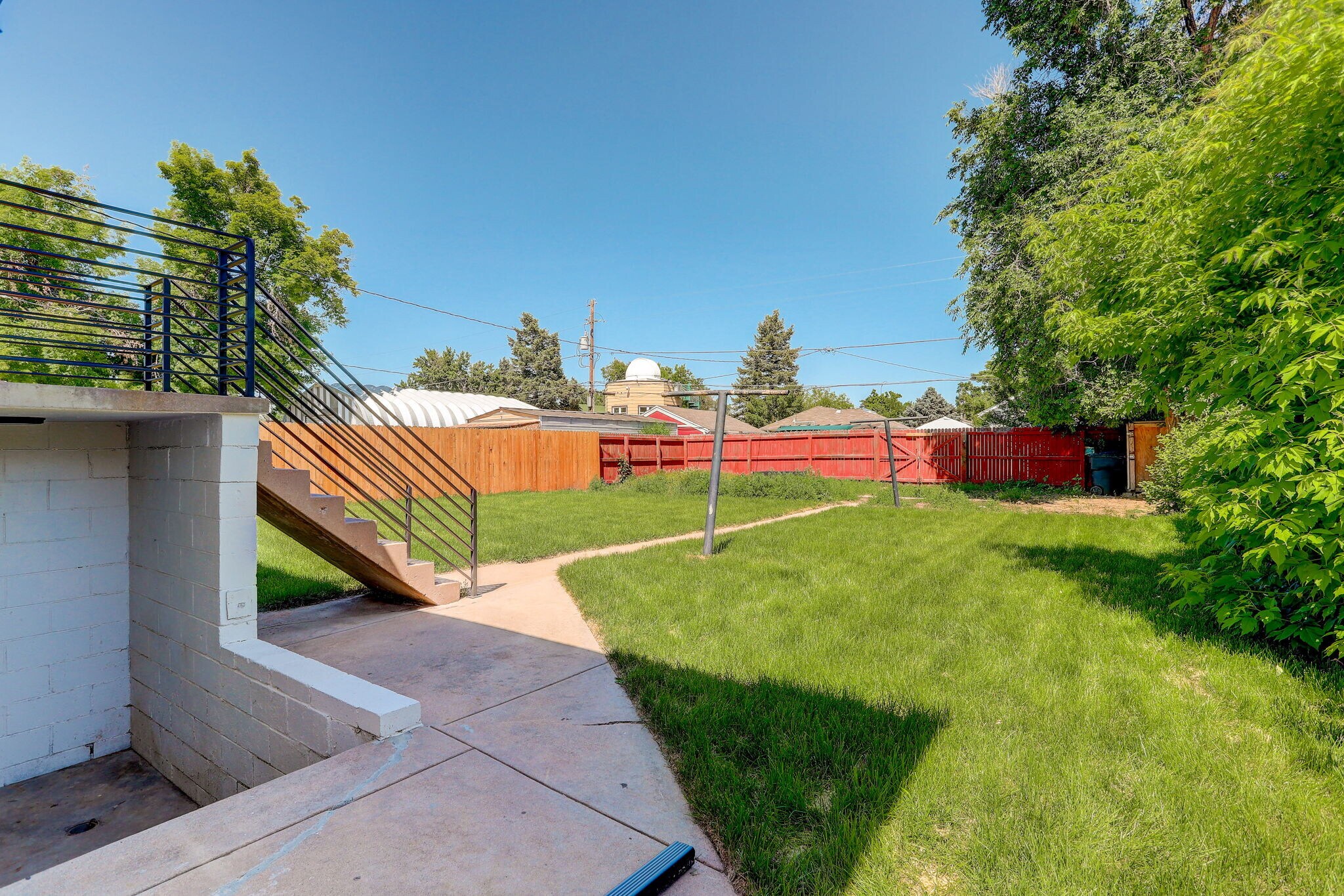 Building Photo - 3056 S Galapago St
