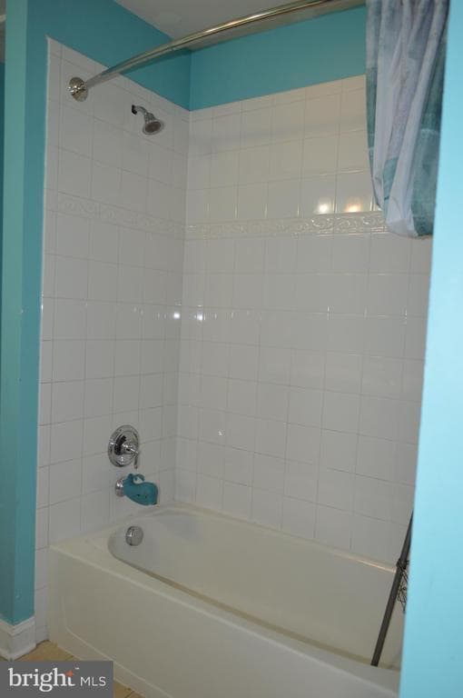 Building Photo - 4967 Windpower Way