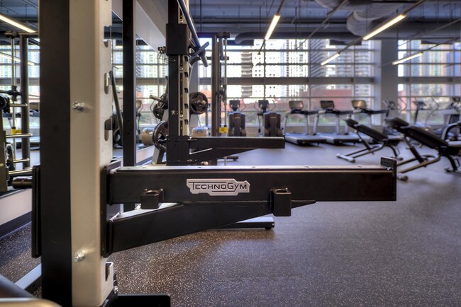 Building Photo - 545 N Dearborn St