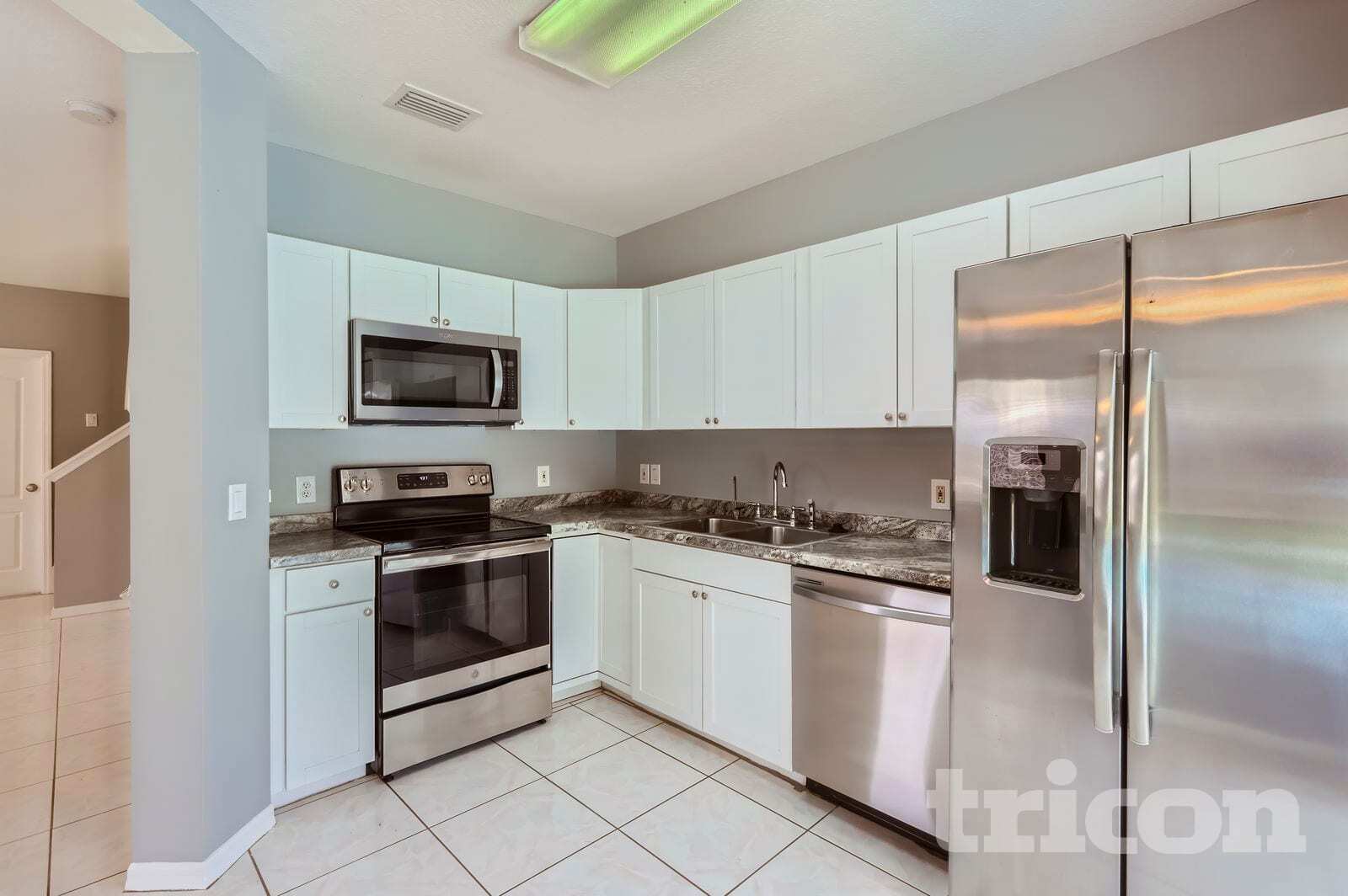 Building Photo - 1627 Mosaic Forest Dr