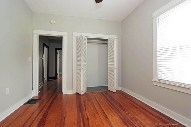 Building Photo - 1511 Whitener St
