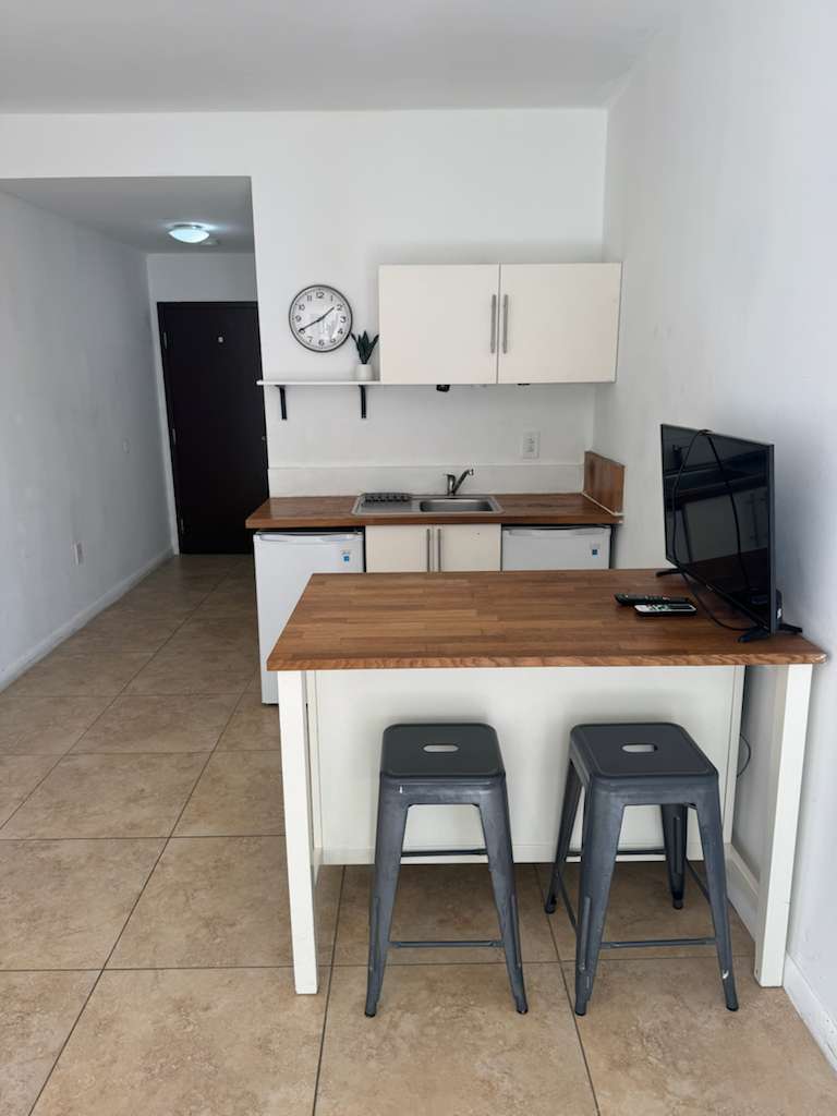 Building Photo - 444 SW 3rd St