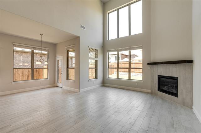 Building Photo - 6020 Marigold Dr