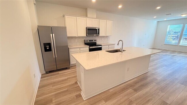 Building Photo - 11405 Nona Sound St