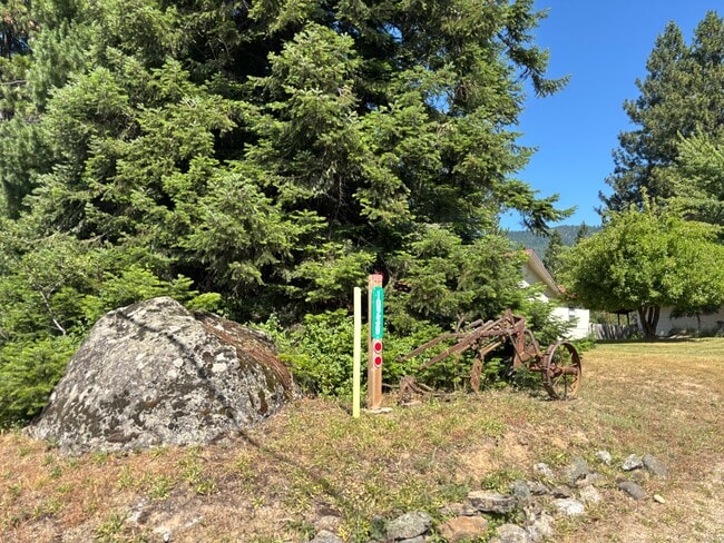 Building Photo - 10239 Baldy Mountain Rd