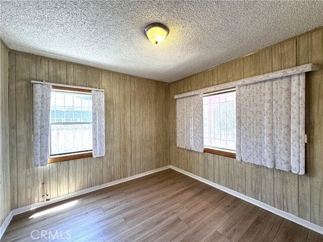 Building Photo - 1049 W 65th Pl