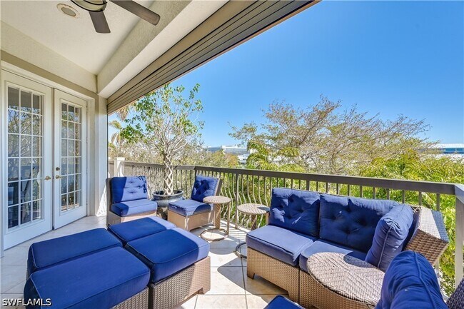 Building Photo - 705 10th St S