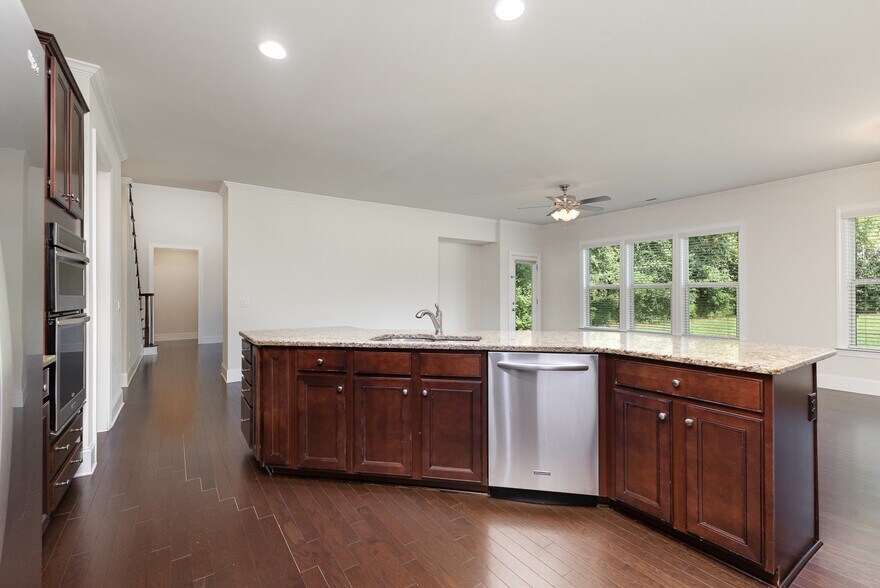 Building Photo - 9909 Woodland Watch Ct