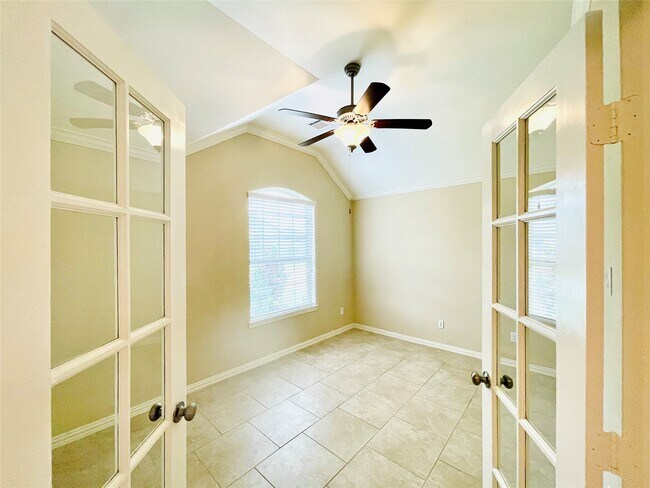 Building Photo - 6838 Pear Point Ln