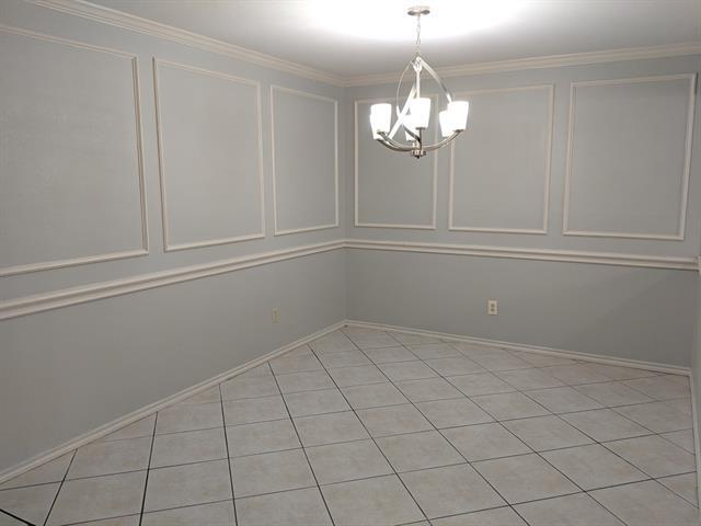 Building Photo - 2705 Cummings Dr