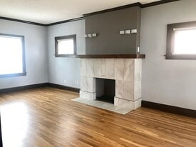 Building Photo - 6511 Luelda Ave