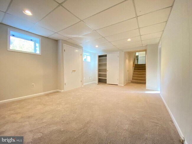 Building Photo - 11509 Parkedge Dr