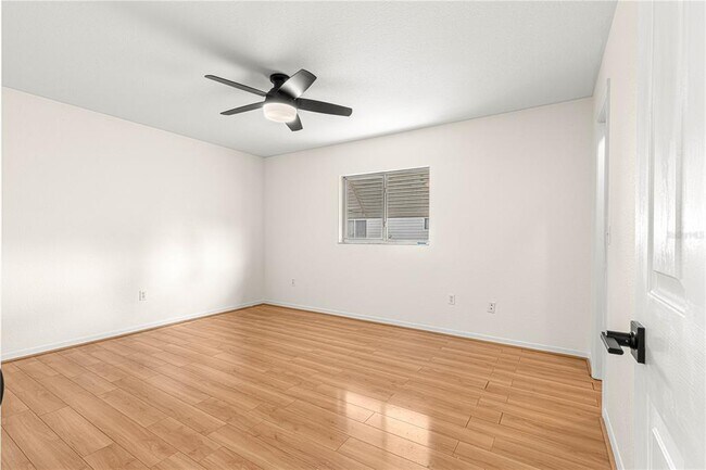 Building Photo - 11518 SW 136th Pl