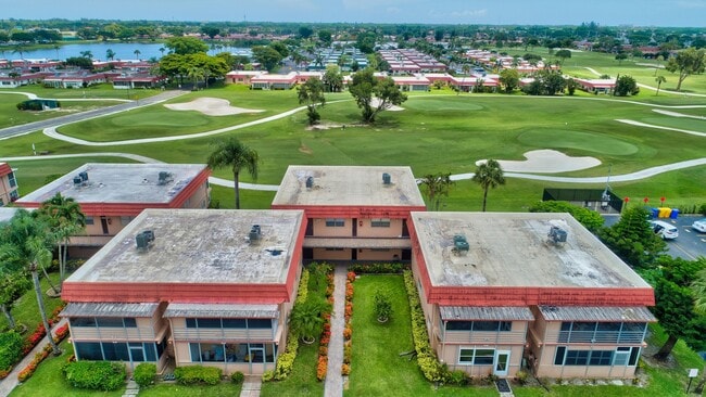 Building Photo - 193 Tuscany C