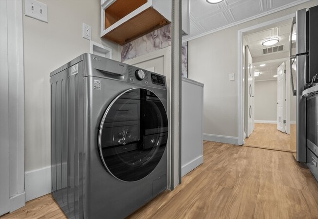 Building Photo - 1935 Maddy Ln