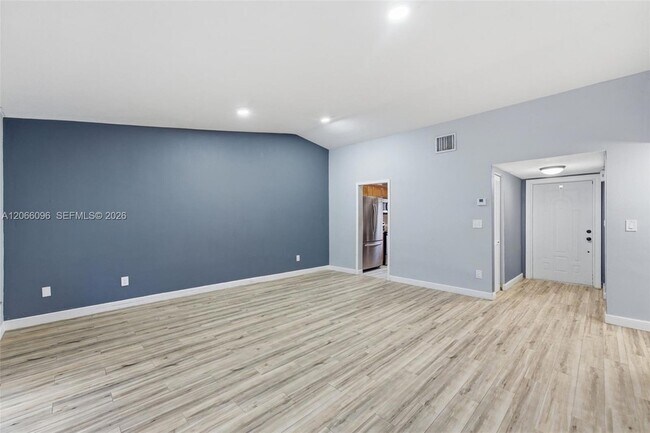 Building Photo - 11601 SW 123rd Ave
