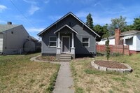 Building Photo - 327 E Bridgeport Ave