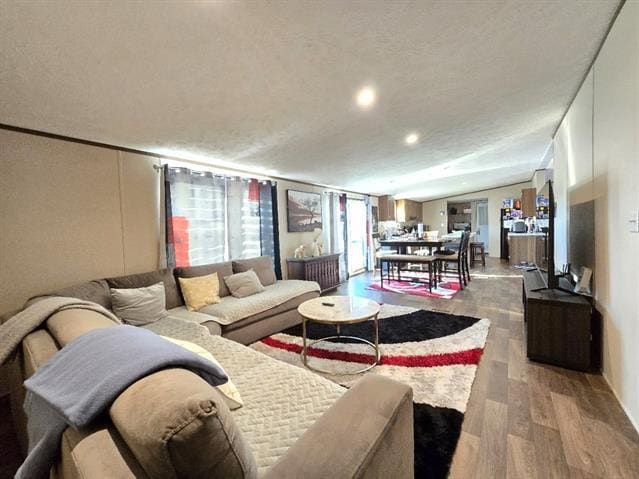 Building Photo - 115 Private Rd 172