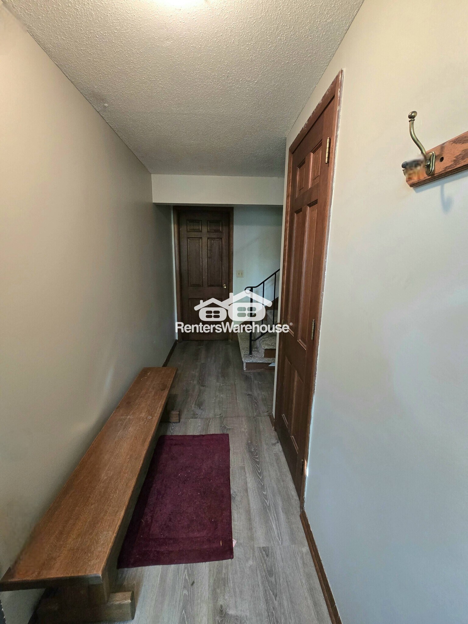 Building Photo - 32 Woodpecker Ridge Rd