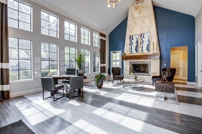 Building Photo - The Quarry Townhomes