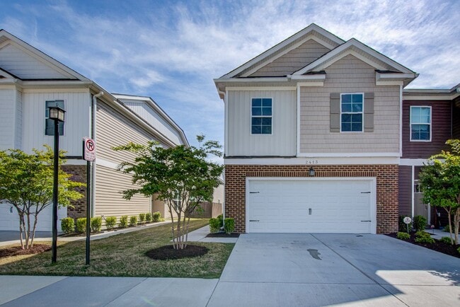 Primary Photo - Like New End Unit Condo, 3 Bed 2.5 Bath