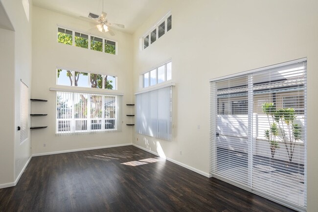 Building Photo - 4 Bed 2.5 Bath in Kapolei Iwalani
