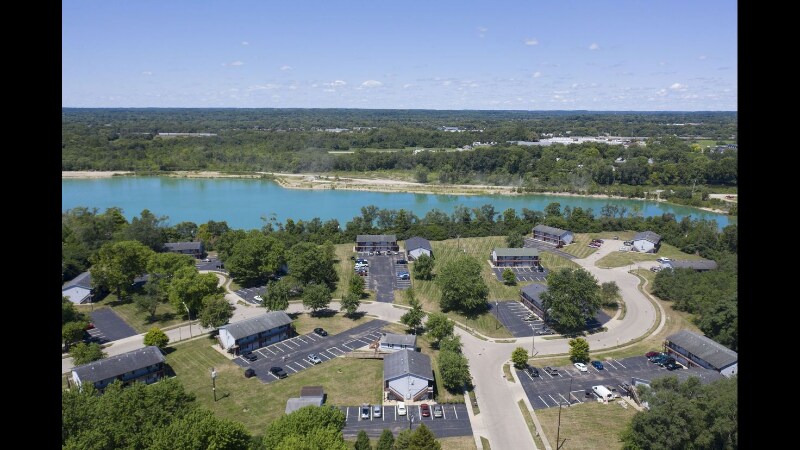 Building Photo - 601 Moses Dr